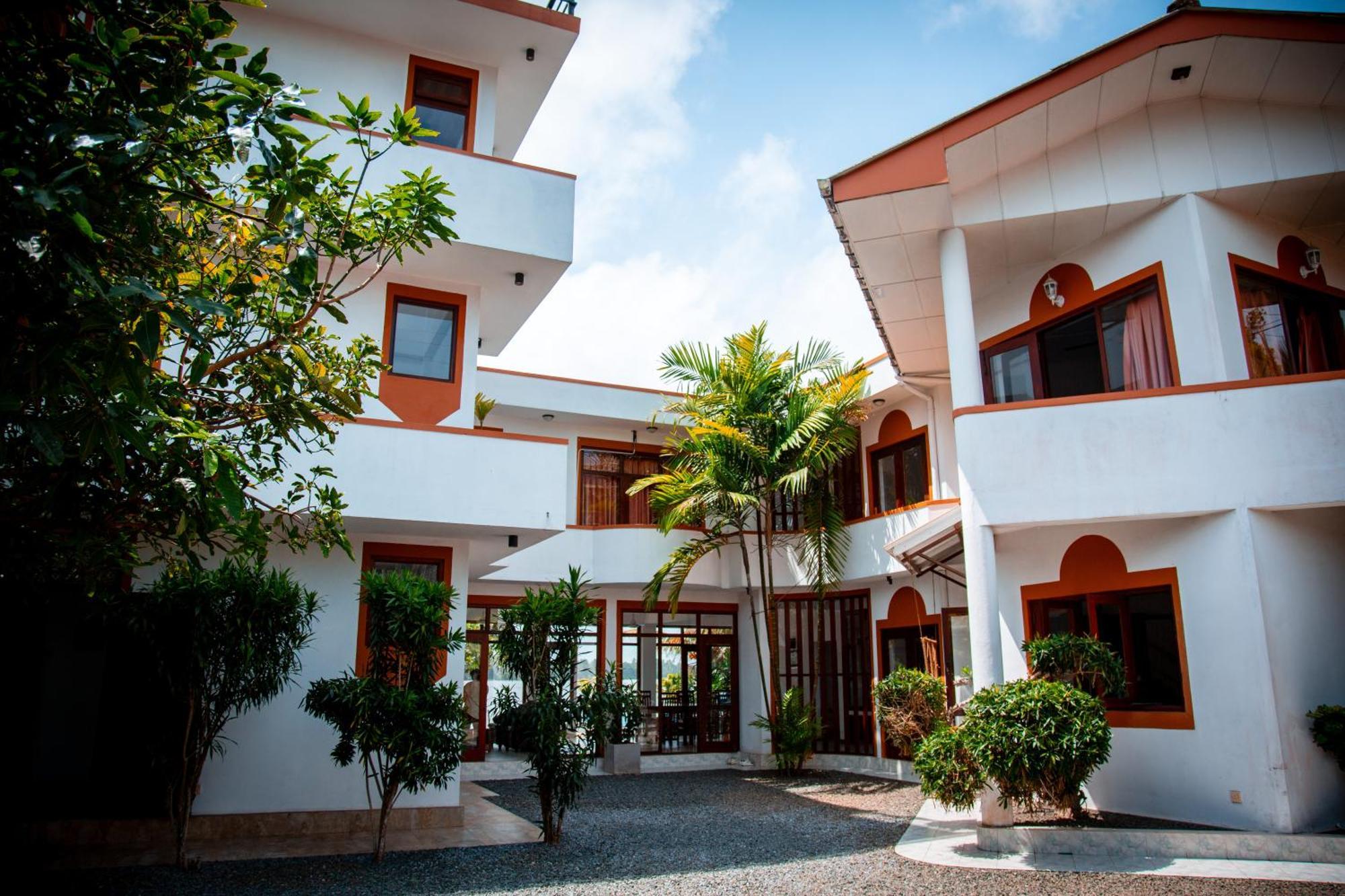 Riverside Inn Fuji Bentota Zewnętrze zdjęcie